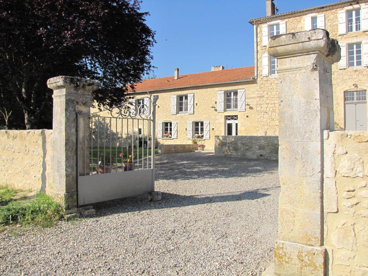 Maison Saint-Pe Béraut Exterior photo